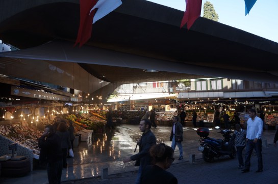 piata de peste besiktas