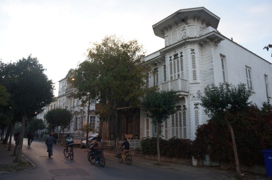 palat de lemn traditional